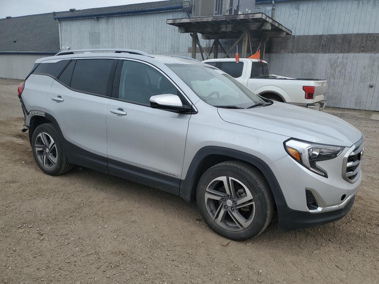 GMC TERRAIN SLT
