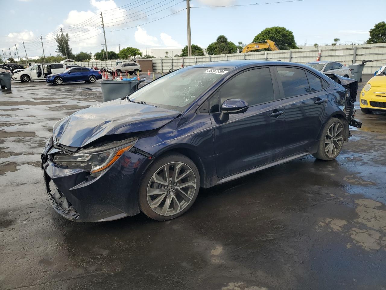 TOYOTA COROLLA LE
