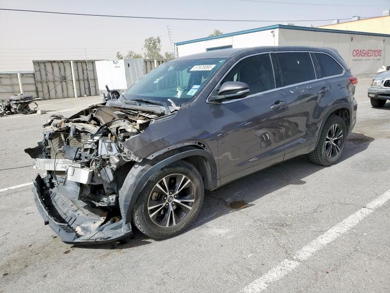 Vin: 5tdzarfh5js036030, lot: 57820085, toyota highlander le 2018 img_1