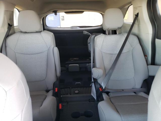 2024 TOYOTA SIENNA LE 5TDBRKEC2RS204077