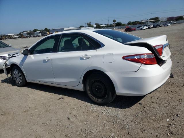 Vin: 4t1bf1fk5fu978688, lot: 57333485, toyota camry le 20152