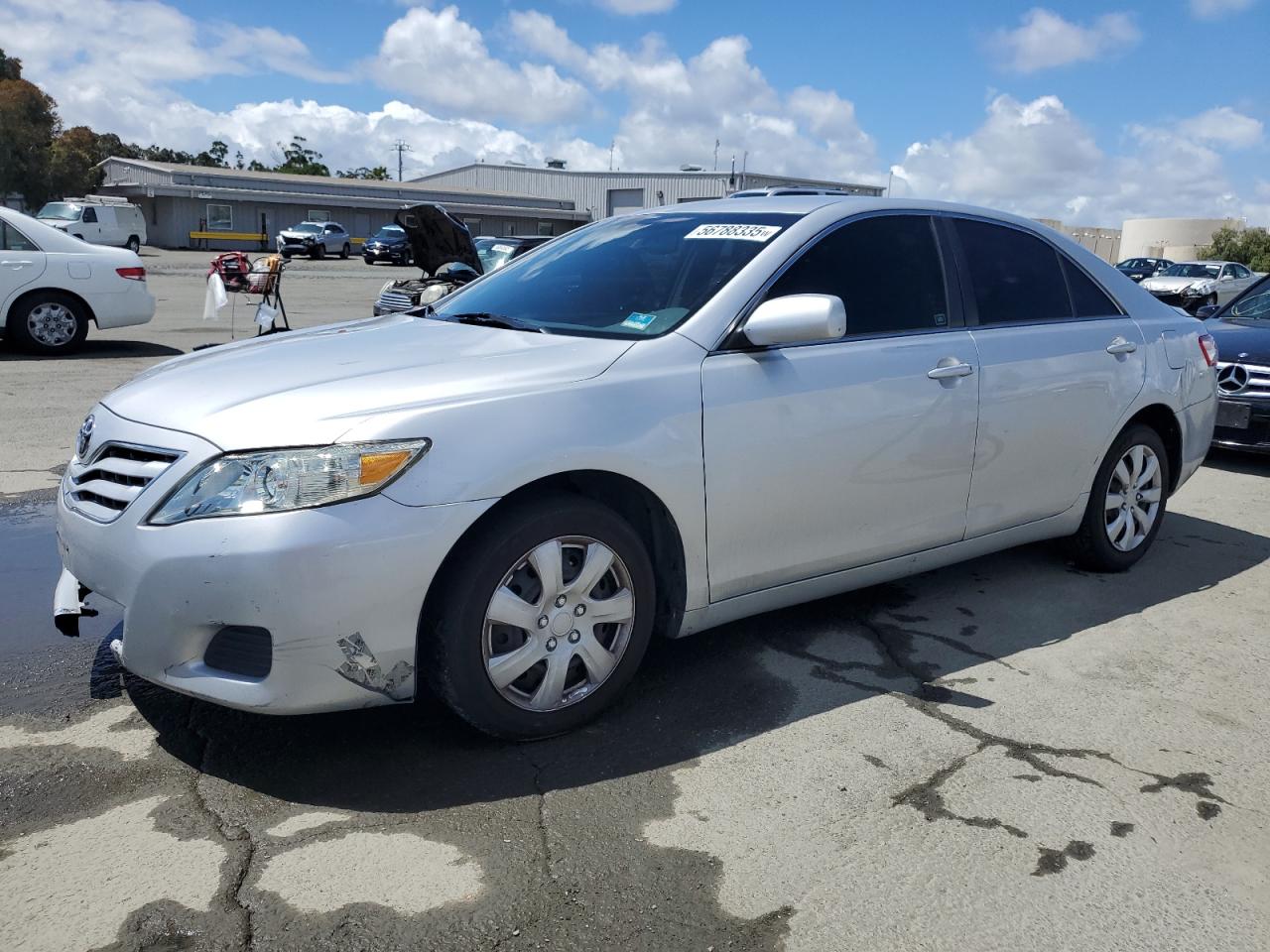 TOYOTA CAMRY BASE