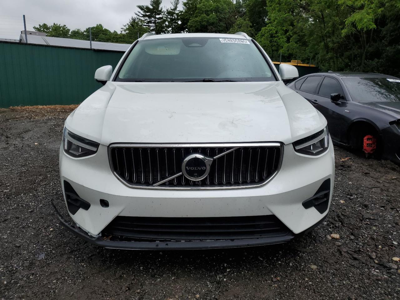 VOLVO XC40 PLUS