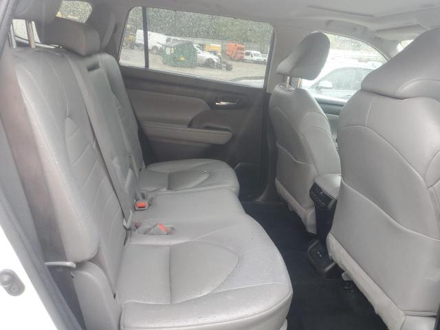 2022 TOYOTA HIGHLANDER - 5TDGBRCH9NS104568