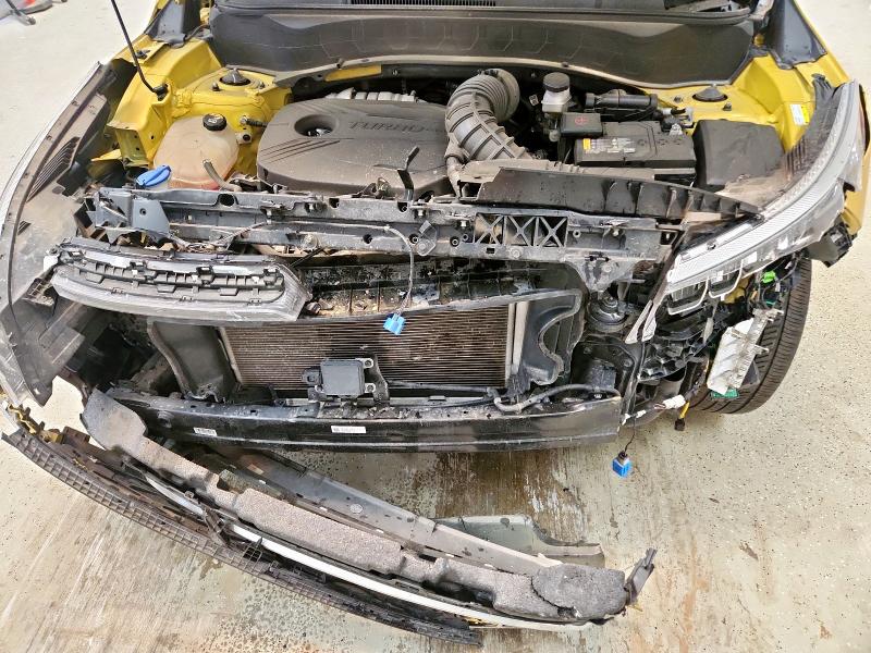 2023 KIA SELTOS SX KNDETCA2XP7421224