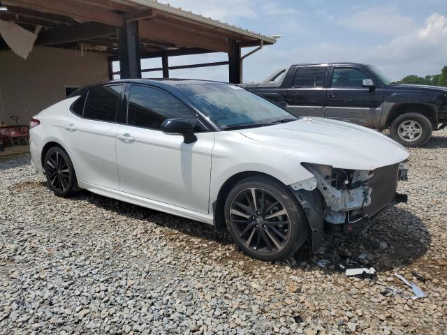 Vin: 4t1b61hk2ju080300, lot: 57339585, toyota camry xse 20184