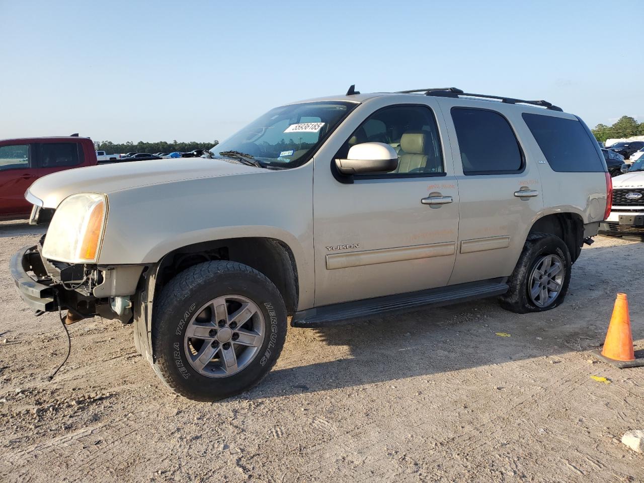 GMC YUKON SLT