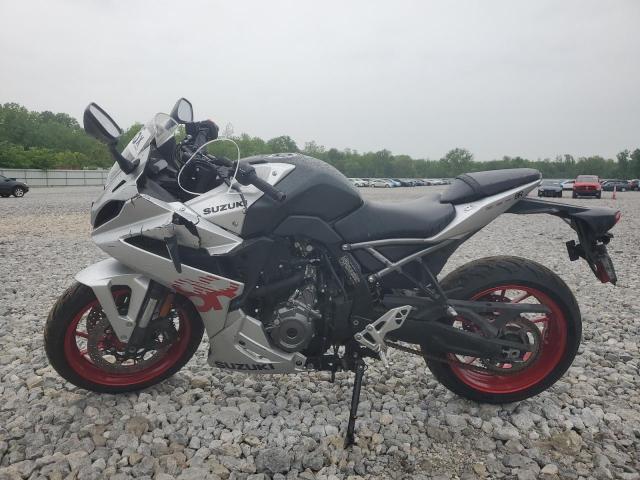 2024 SUZUKI GSX800 F JS1EM13B9R7101906