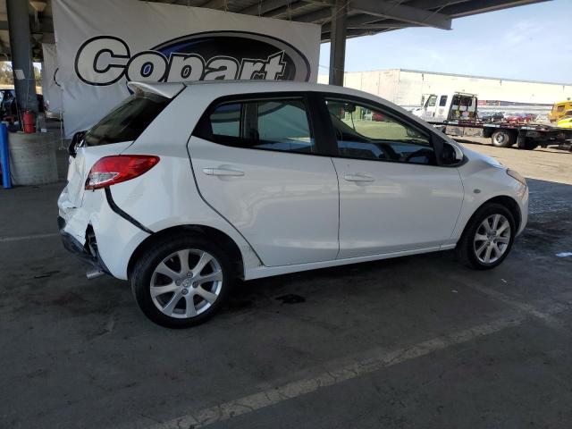 Vin: jm1de1hy4b0105159, lot: 56929615, mazda 2 20113