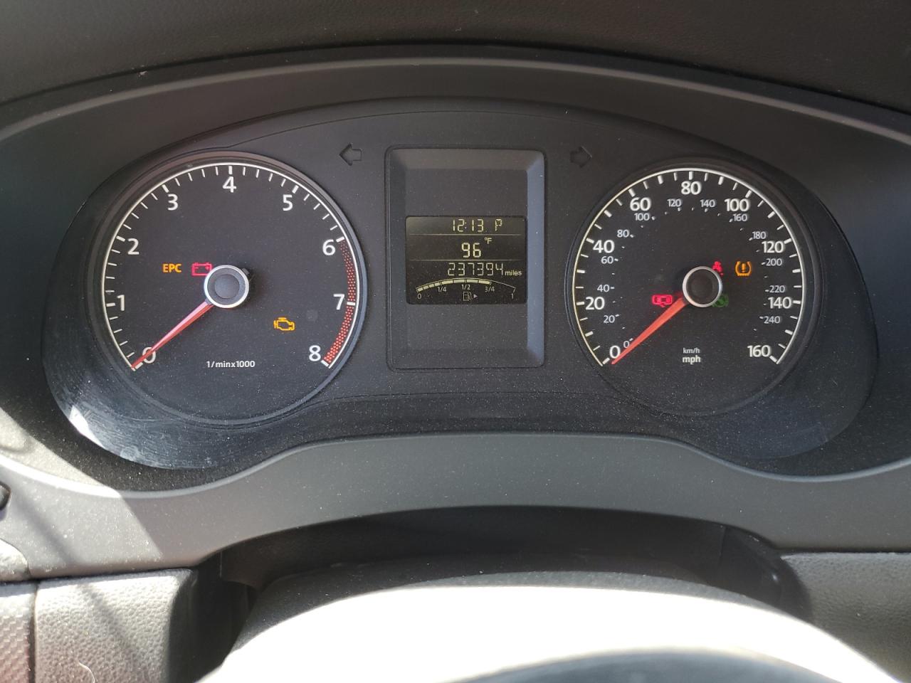 Volkswagen Jetta base 2014