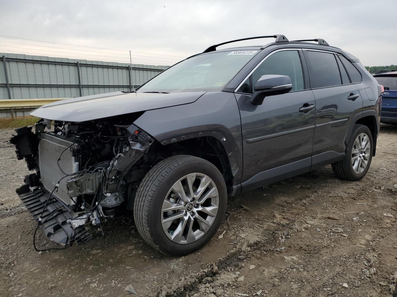 TOYOTA RAV4 XLE PREMIUM
