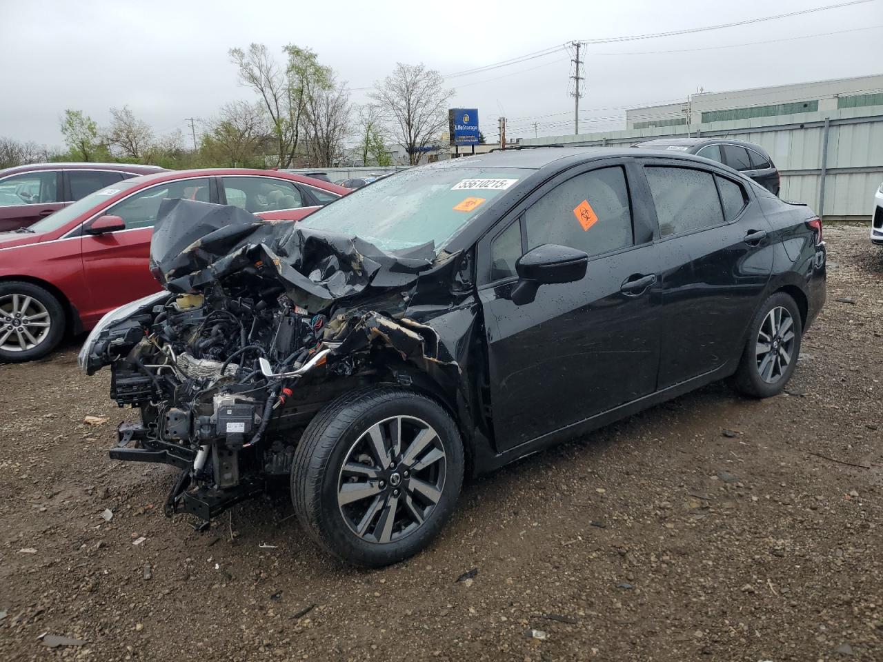 NISSAN VERSA SV