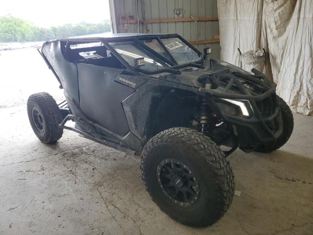 CAN-AM MAVERICK X 2017 black  gas 3JBVDAW21HK001058 photo #1