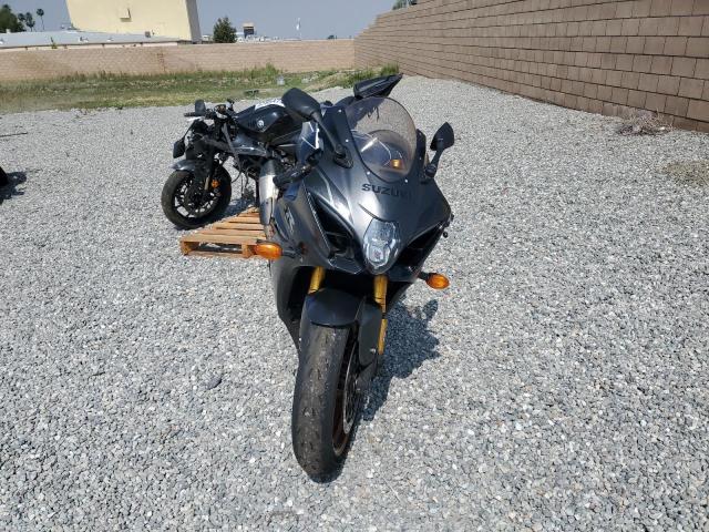 SUZUKI GSX-R1000 2021 black  gas JS1DM11M1M7100001 photo #3
