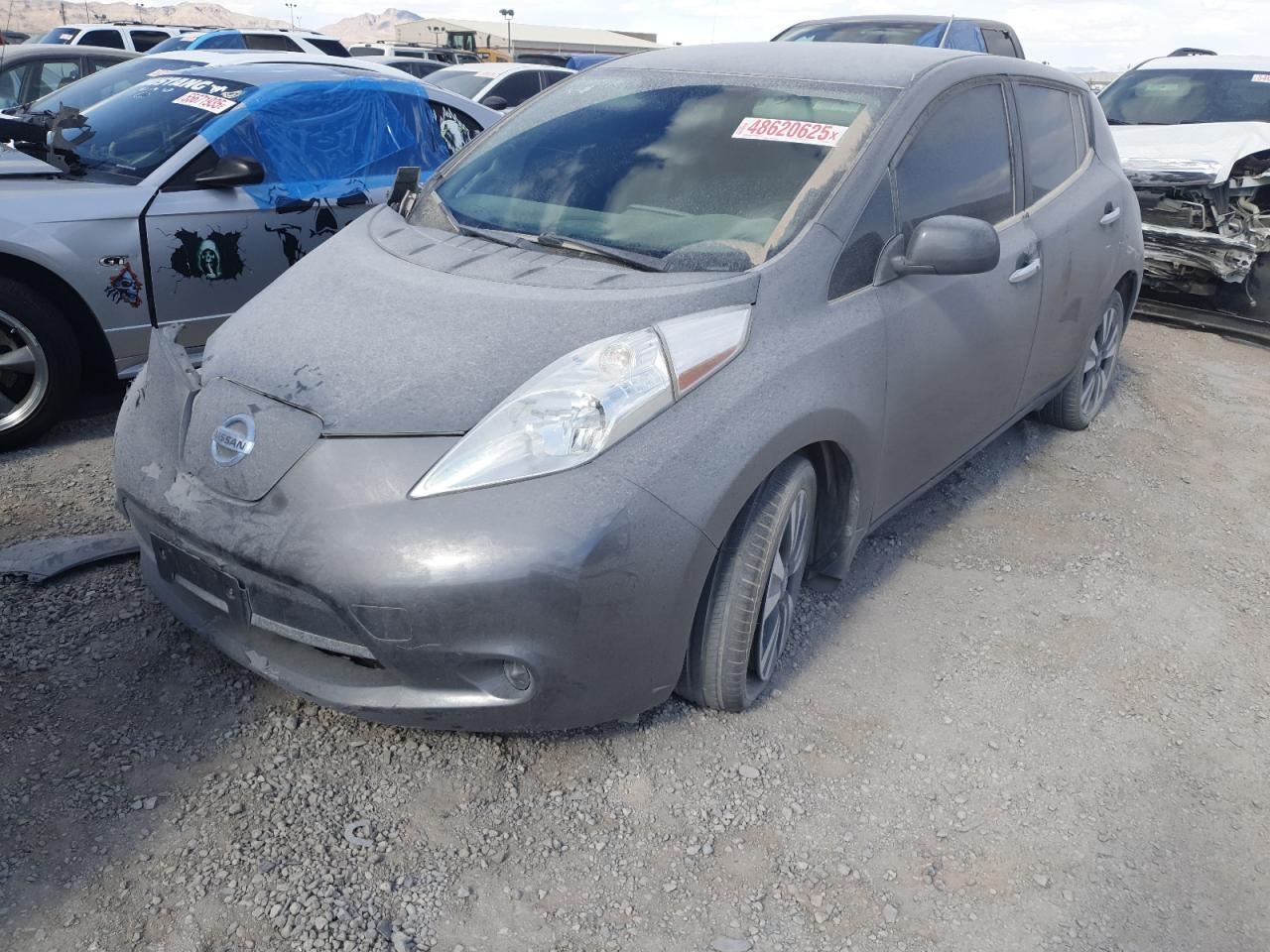  Salvage Nissan LEAF