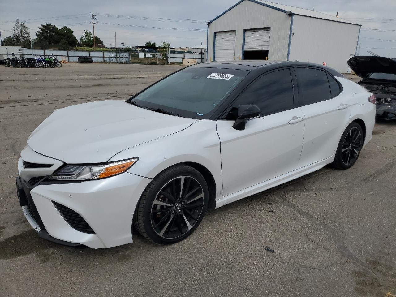 TOYOTA CAMRY XSE