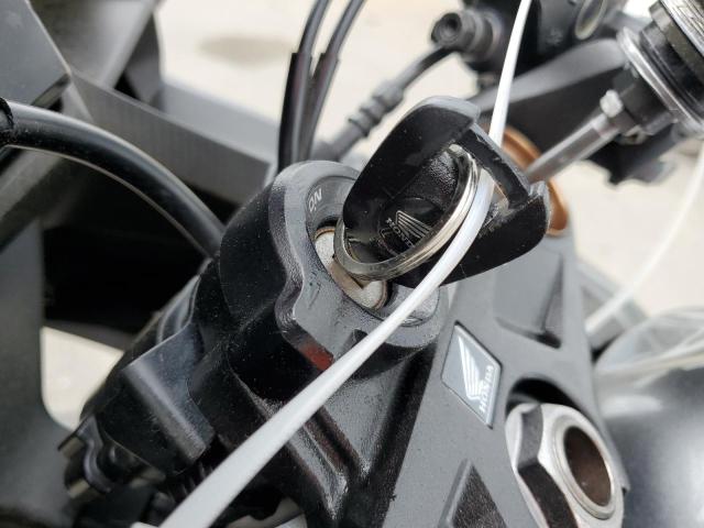 2022 HONDA CBR500 RA MLHPC6256N5301249