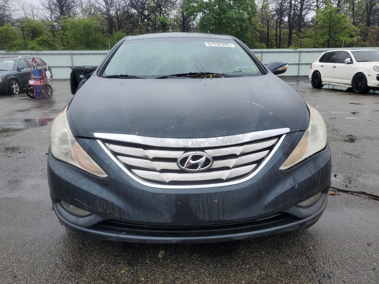 Lot #3301748335 2013 HYUNDAI SONATA SE