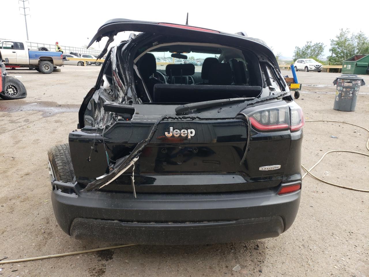 JEEP GRAND CHEROKEE LATITUDE