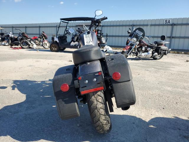 2017 HARLEY-DAVIDSON XL883 IRON 1HD4LE214HC406948