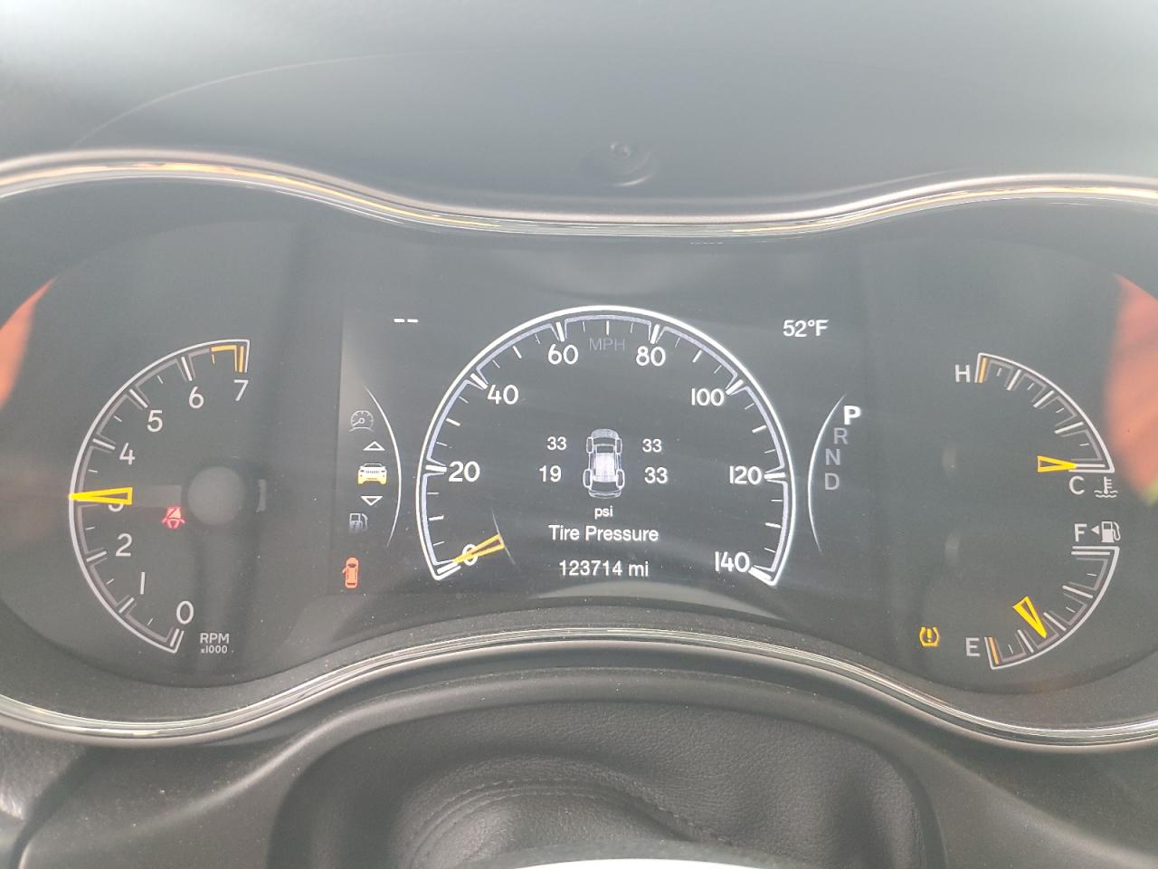 JEEP GRAND CHEROKEE LAREDO