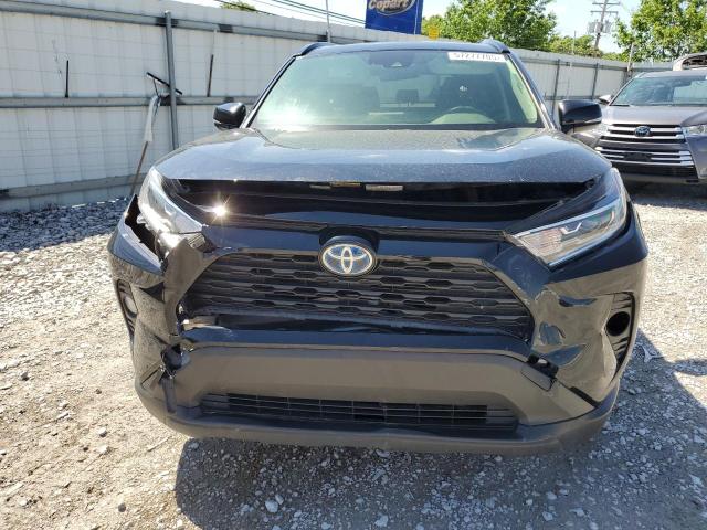 2019 TOYOTA RAV4 XLE - JTMRWRFV0KD034271