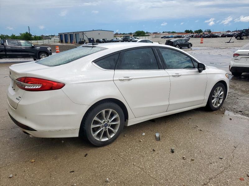 Vin: 3fa6p0hdxhr335247, lot: 55586305, ford fusion se 20173