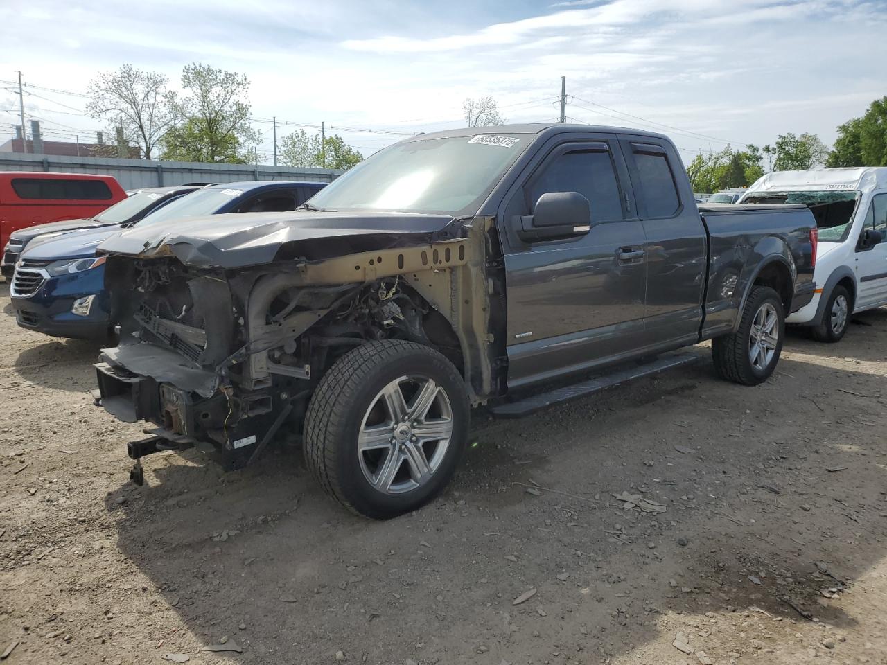 FORD F-150 SUPER CAB