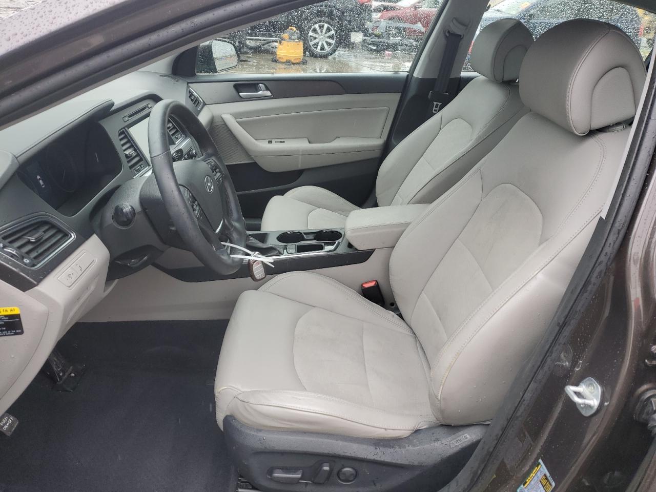 HYUNDAI SONATA SPORT