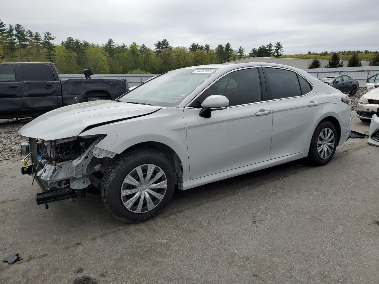 TOYOTA CAMRY LE