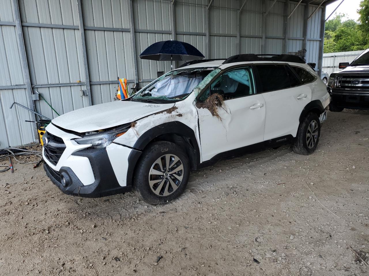SUBARU OUTBACK PREMIUM