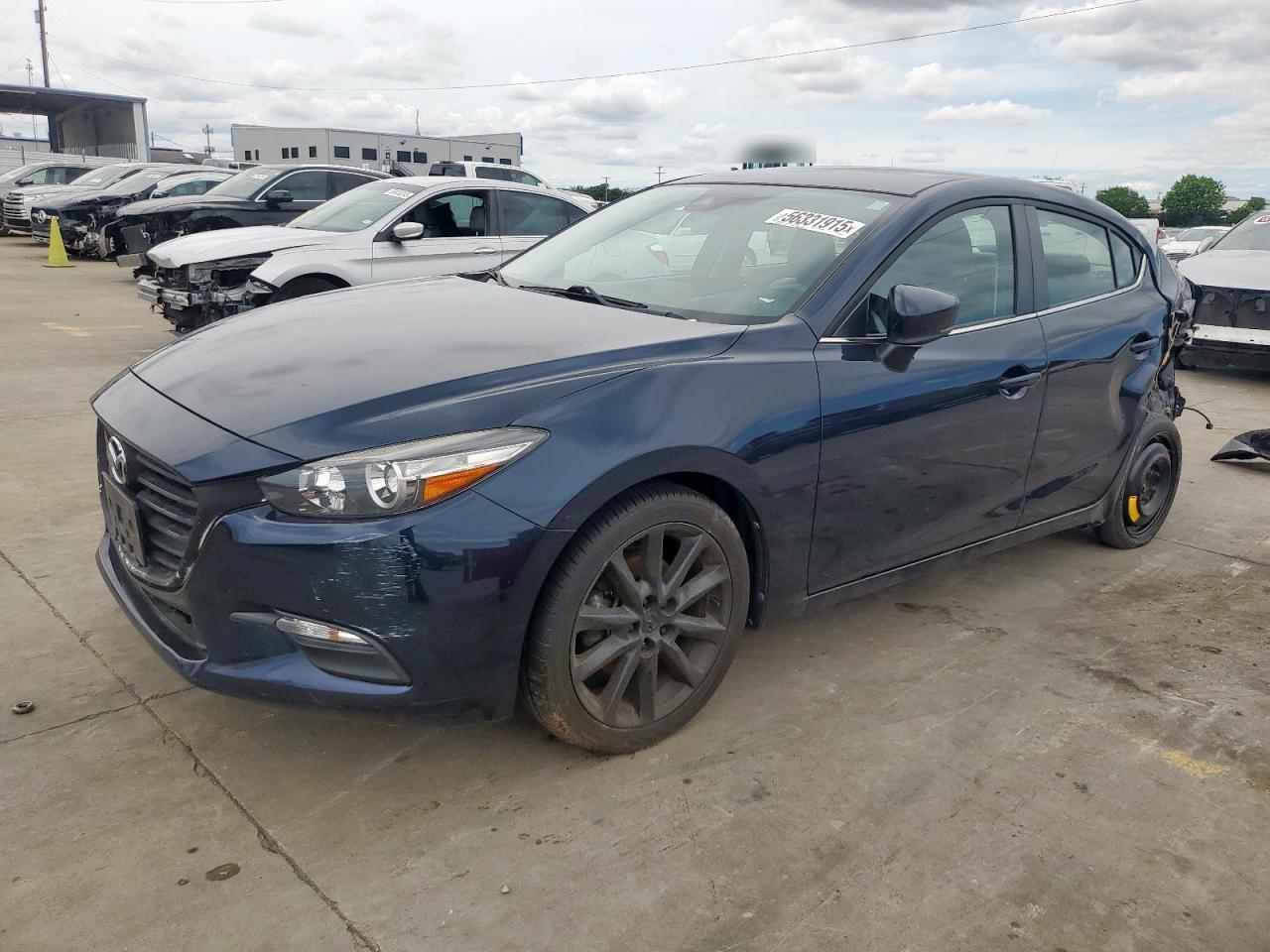 MAZDA 3 TOURING