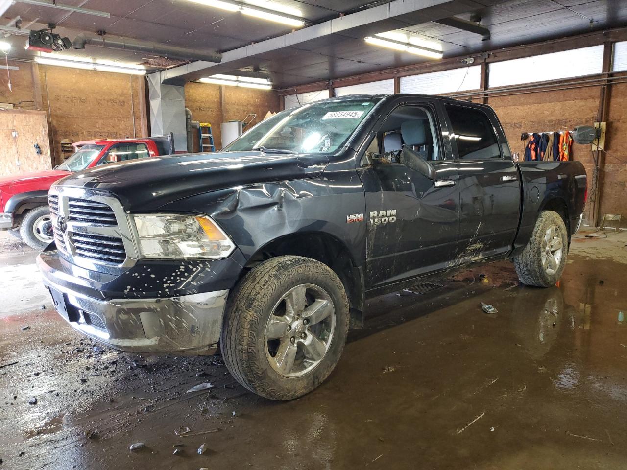 RAM 1500 SLT