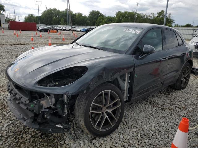 PORSCHE MACAN BASE