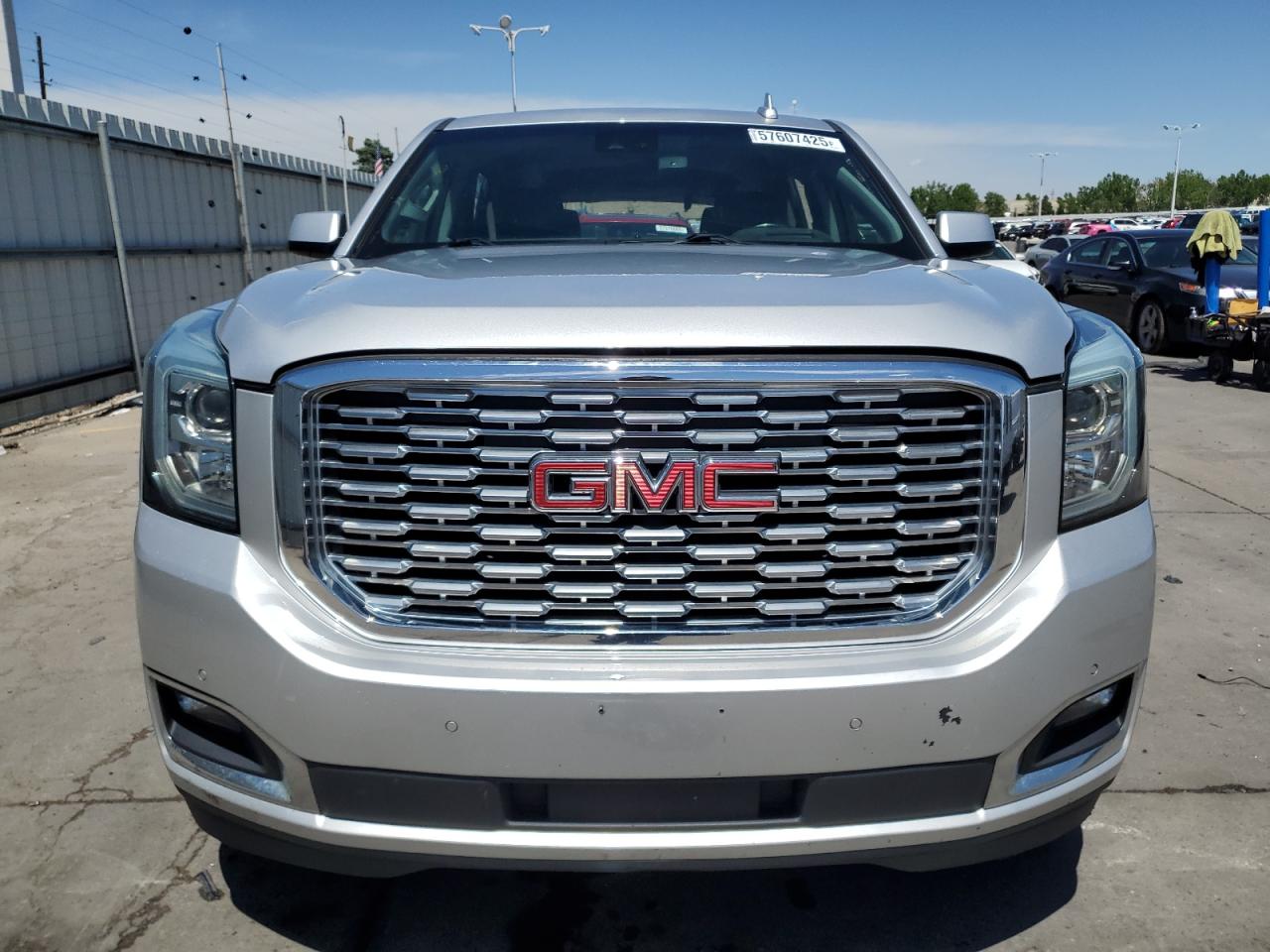 GMC YUKON DENALI