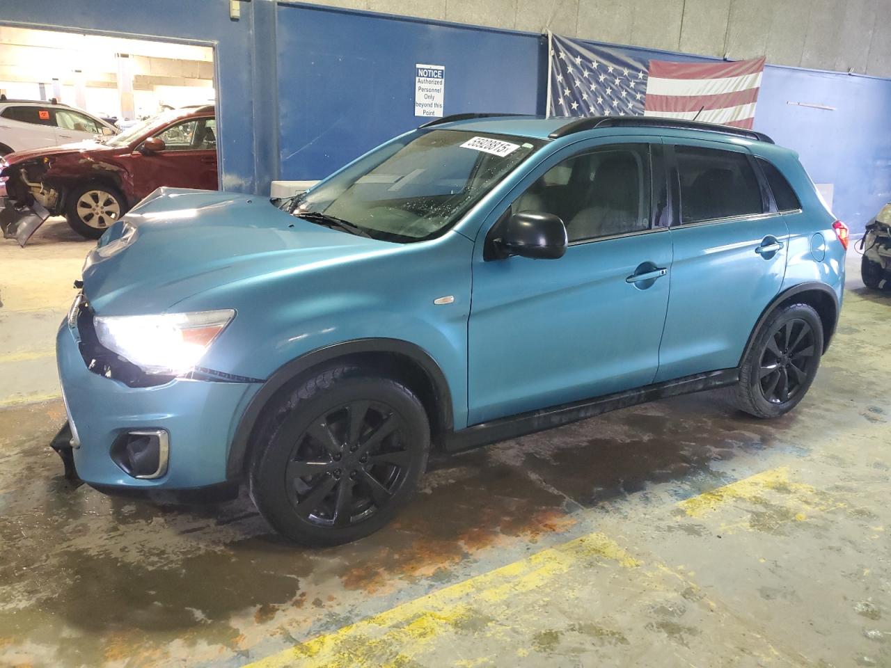 MITSUBISHI OUTLANDER LE