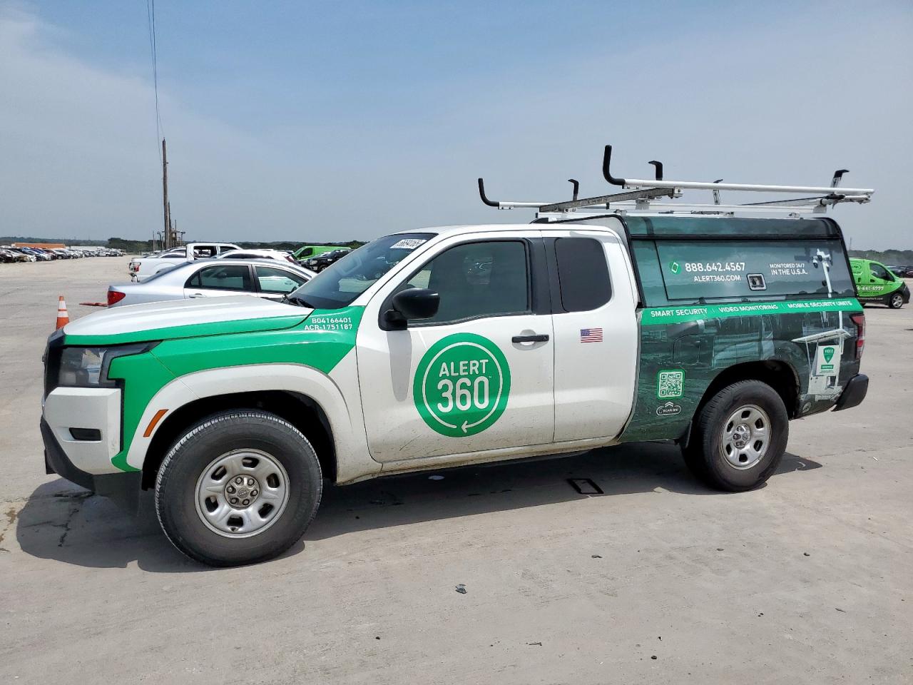 NISSAN FRONTIER S