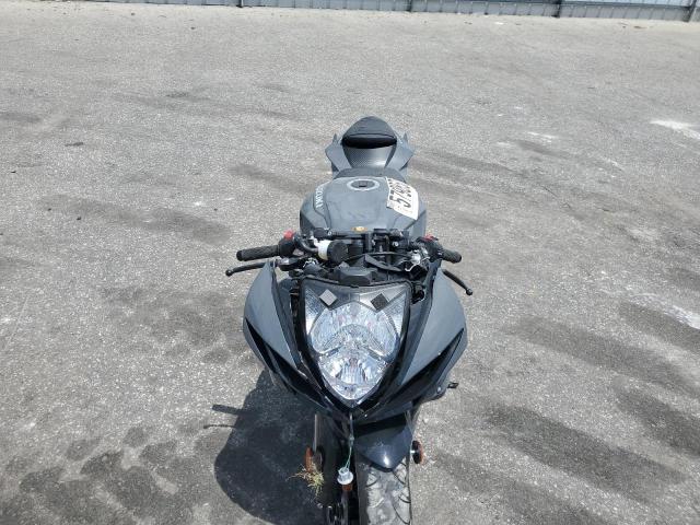 2025 SUZUKI GSX-R600 JS1GN7FA1S7101237