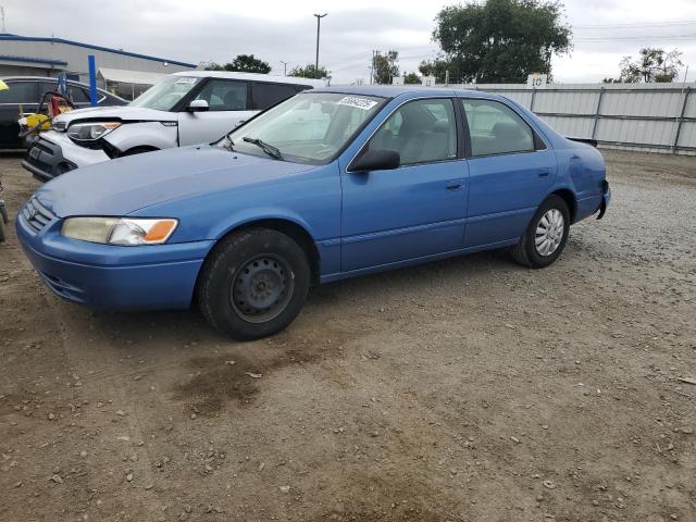 TOYOTA CAMRY CE