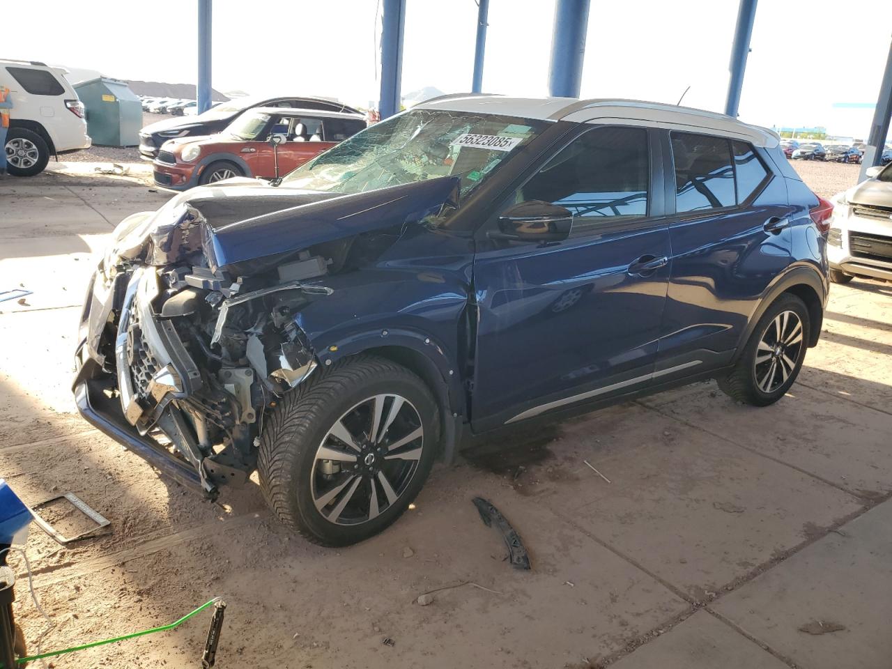 NISSAN KICKS S