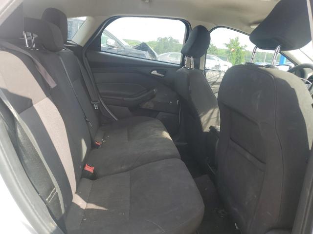 2015 FORD FOCUS SE - 1FADP3K29FL338751