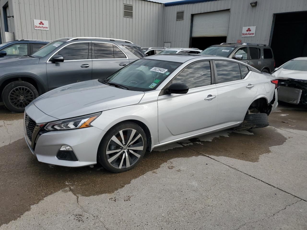 NISSAN ALTIMA SR