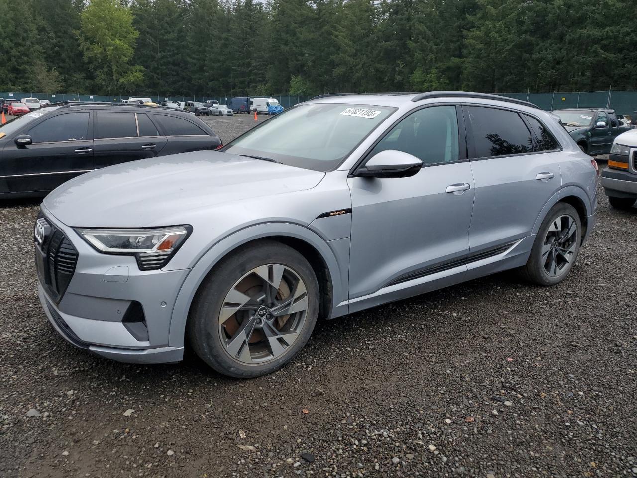 AUDI E-TRON PREMIUM