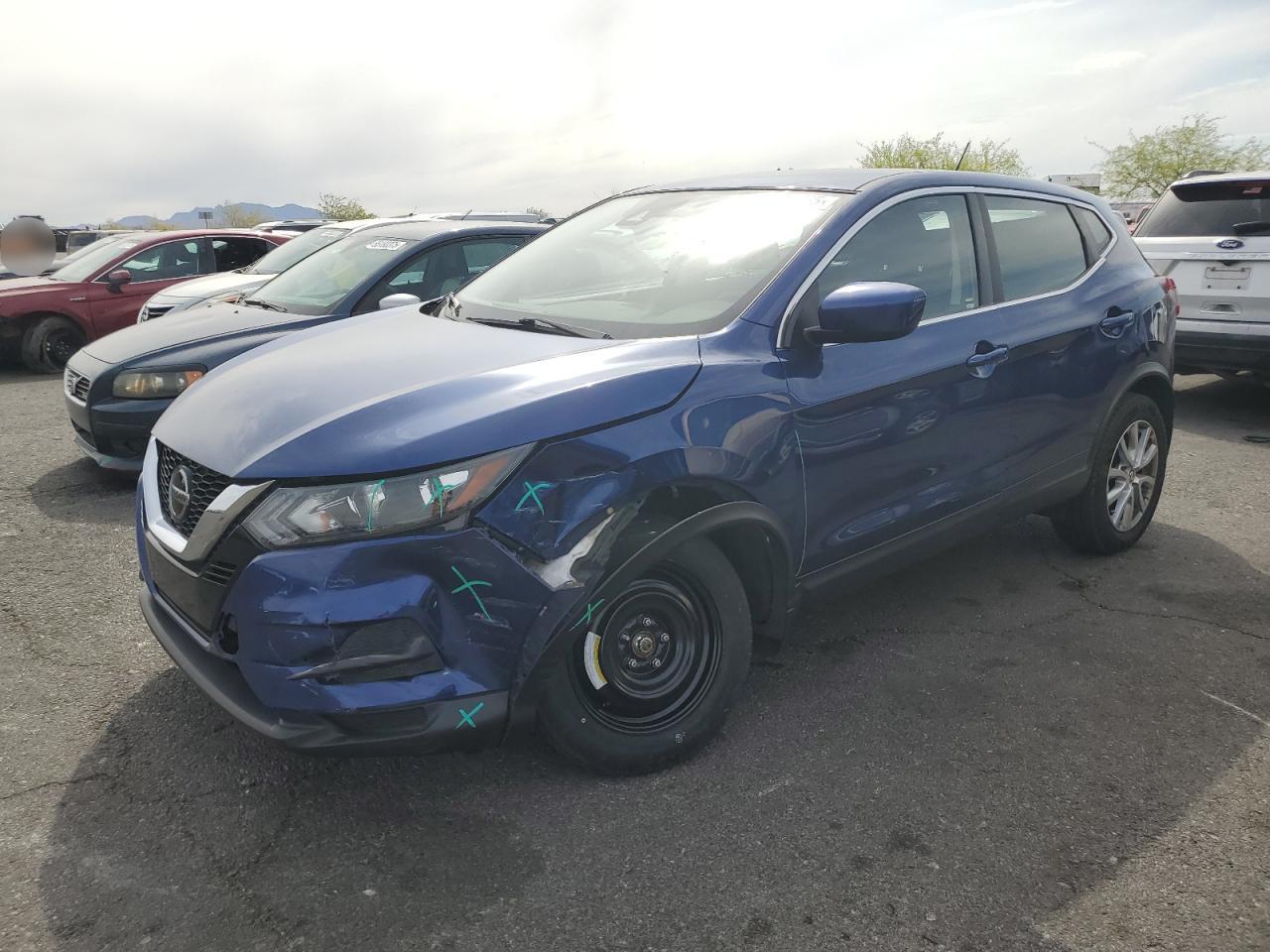 NISSAN ROGUE SPORT S
