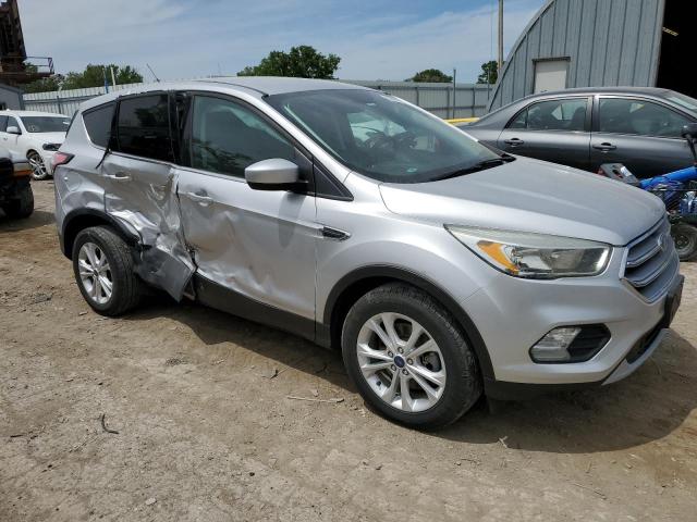 Vin: 1fmcu9gd0huc50742, lot: 55592385, ford escape se 20174
