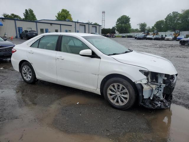 Vin: 4t1bf1fk2hu645237, lot: 58414195, toyota camry le 20174