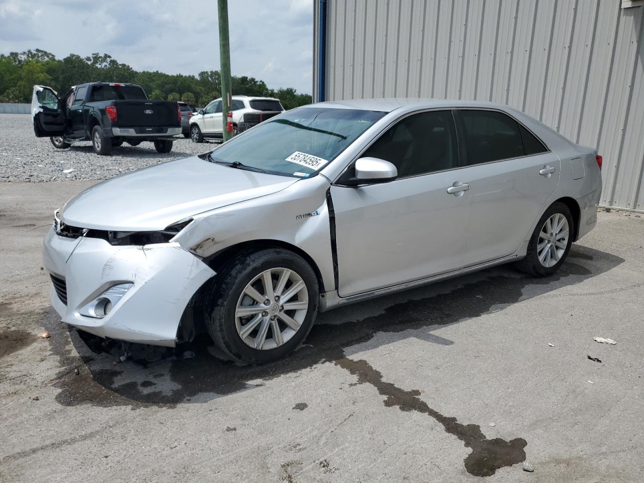 TOYOTA CAMRY HYBRID