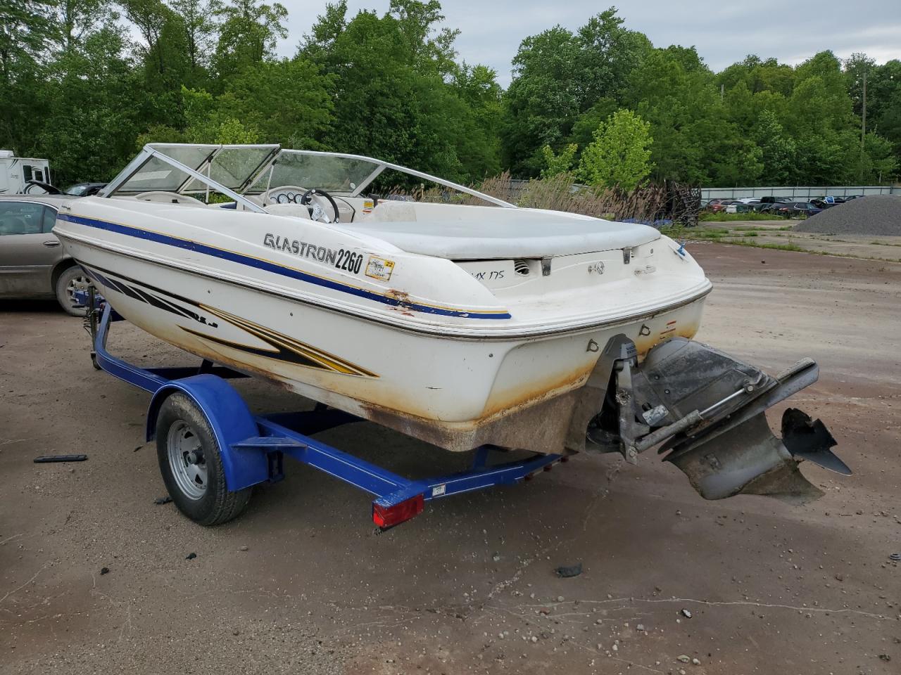 Lot #3235688903 2008 GLASTRON BOAT ONLY