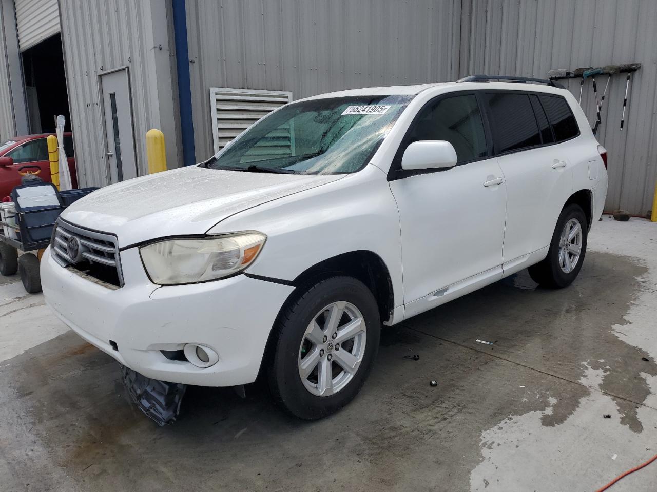 TOYOTA HIGHLANDER SE