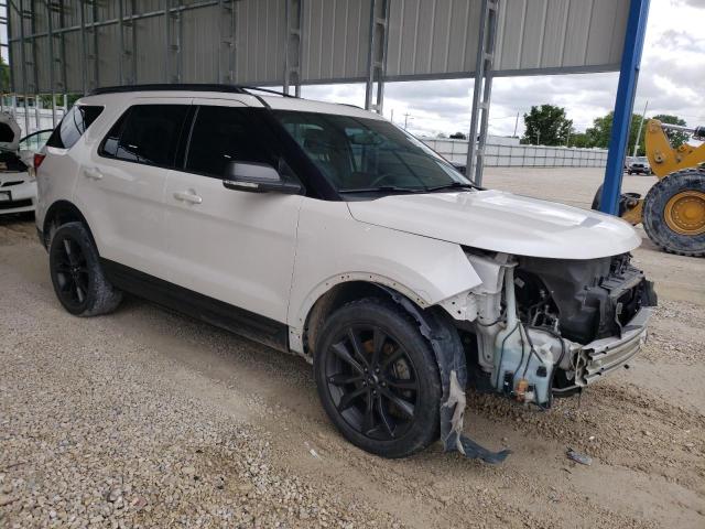 Vin: 1fm5k8d82hgc85605, lot: 57569945, ford explorer xlt 20174